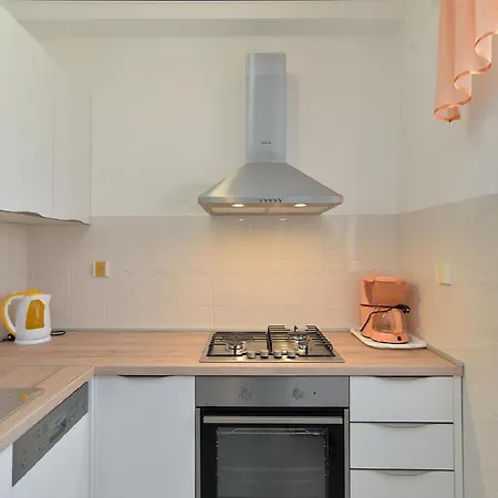 Fuer 6 Personen Ca 120 Qm In Medulin, Istrien Suedkueste Von Istrien Apartment